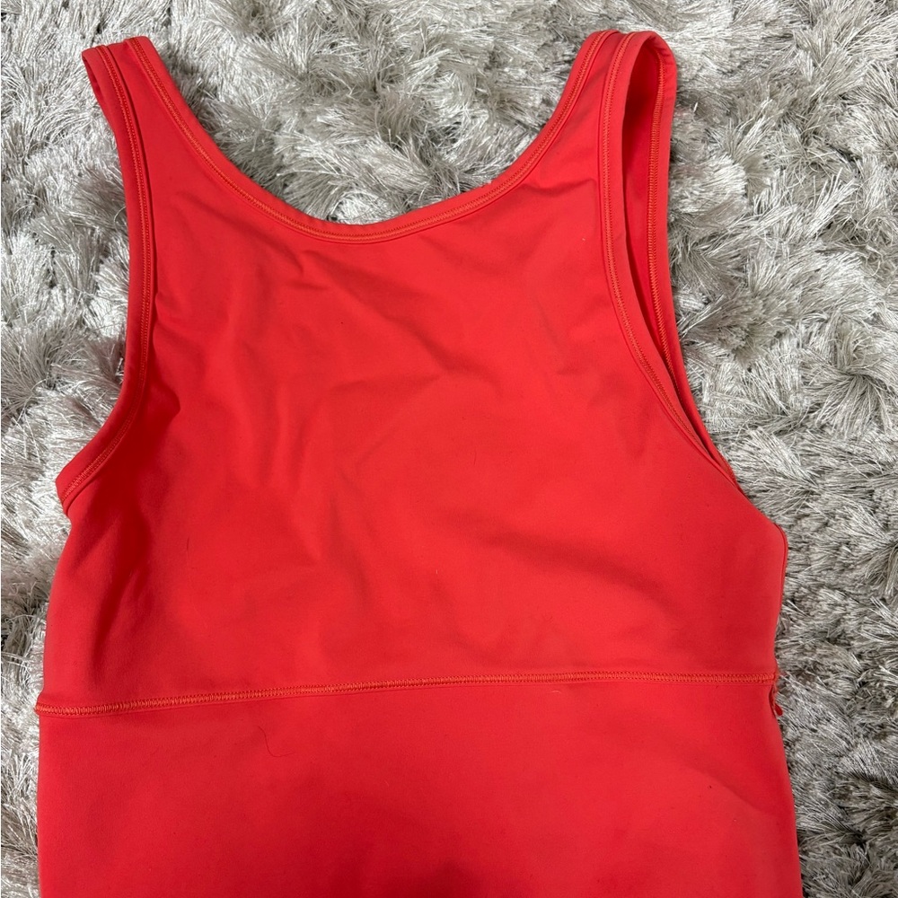Lululemon power pivot tank - Picture 2 of 5